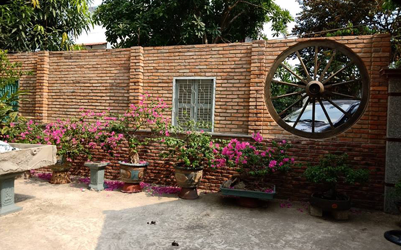 Gạch cổ ốp tường tại Huế
