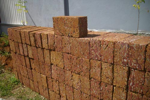 Đá ong vàng (đỏ) xây tường Đá ong vàng (đỏ) xây tường
