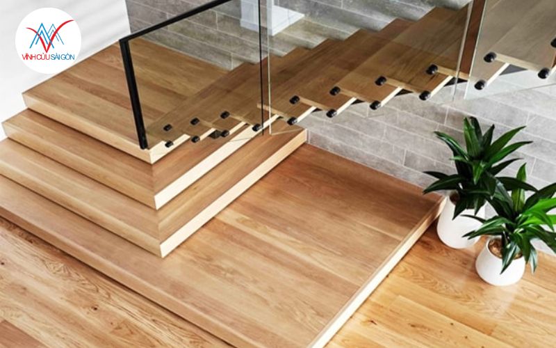 Thay Mặt Bậc Cầu Thang Bằng Gỗ Công Nghiệp Hoặc Gỗ Tự Nhiên